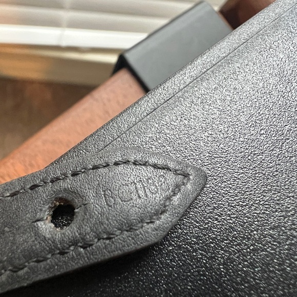 LOUIS VUITTON Monogram Bracelet with Gold Lock - Picture 2 of 4